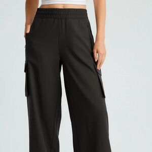 Beyond Yoga Wide Leg Cargo Pants